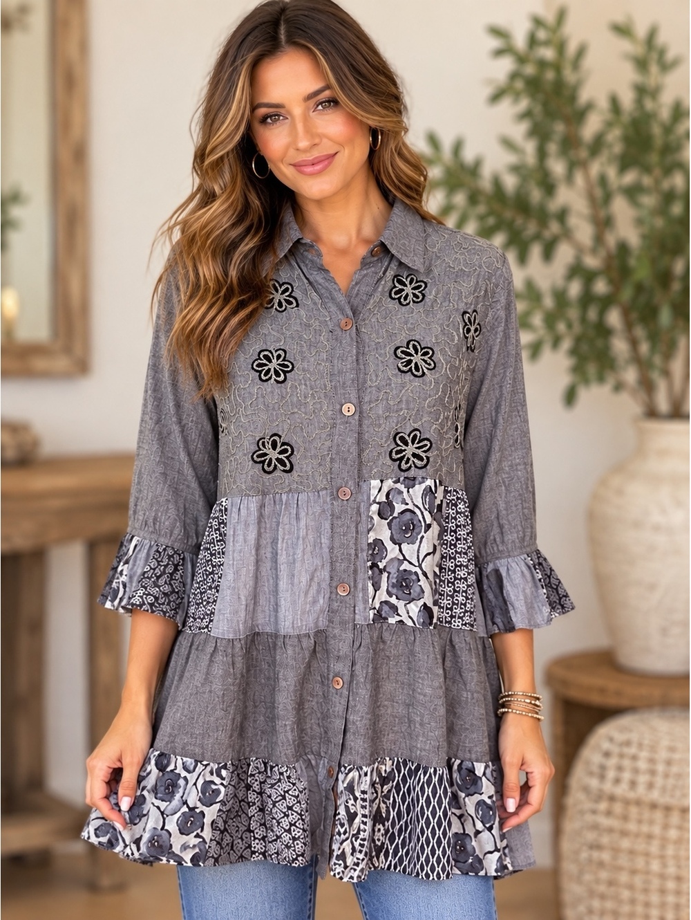 YOUNG THREADS Chambray Floral Embroidered Patchwork Tiered Tunic Top NWT Large - Picture 2 of 6